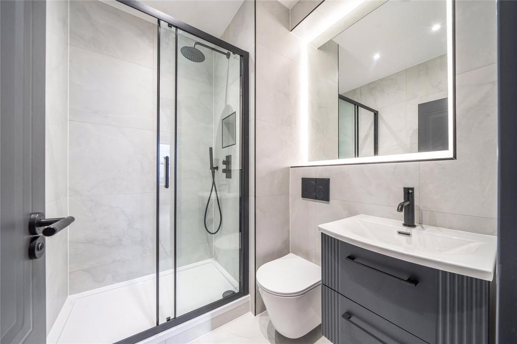 Ensuite Bathroom