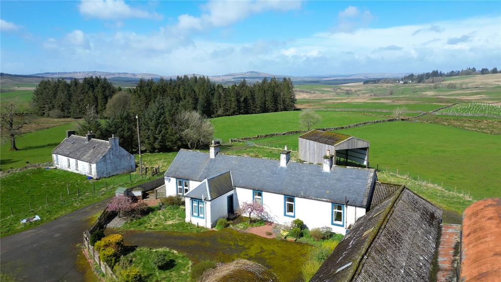 Farmhouse &amp; Cottage