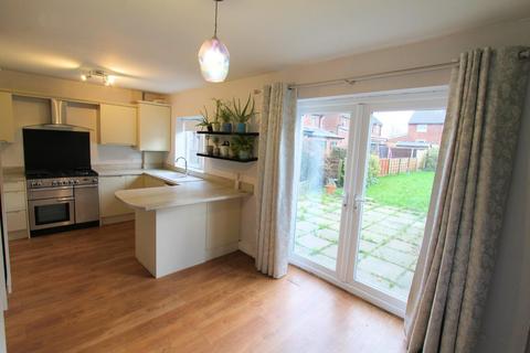 3 bedroom terraced house for sale, Elmfield Road, Alderley Edge