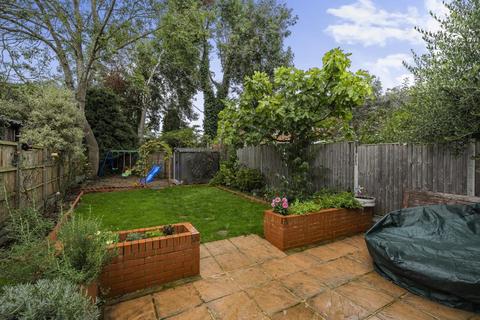 4 bedroom semi-detached house for sale, Windsor,  Berkshire,  SL4