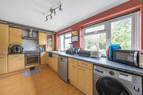 4 bedroom semi-detached house for sale, Windsor,  Berkshire,  SL4