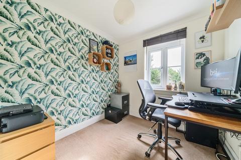 11 Coppice Place, Wormley, Godalming, GU8 5TY