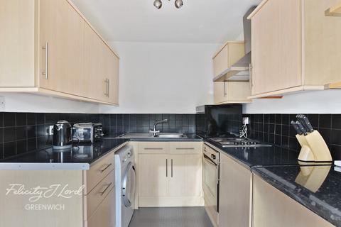 1 bedroom flat for sale, Maze Hill Lodge, Park Vista, London, SE10 9LY