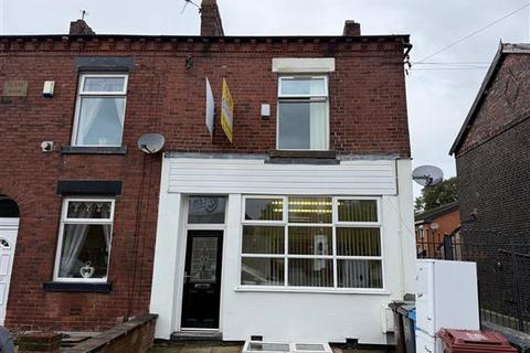 2 bedroom end of terrace house for sale, Eastwood Road, Manchester