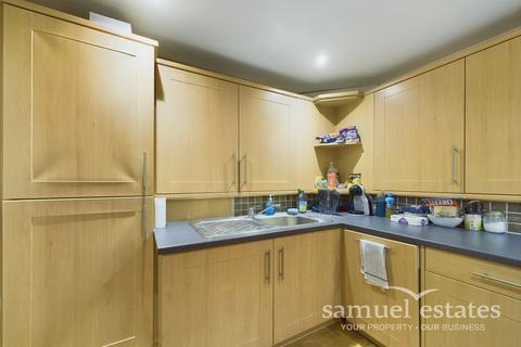 Flat 4, 30 Vant Road, Tooting, London, SW17 8TJ