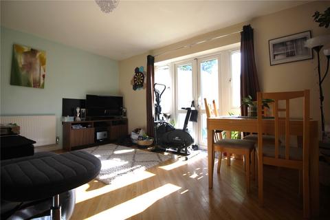 2 bedroom apartment to rent, Rochester Road, Gravesend, Kent, DA12