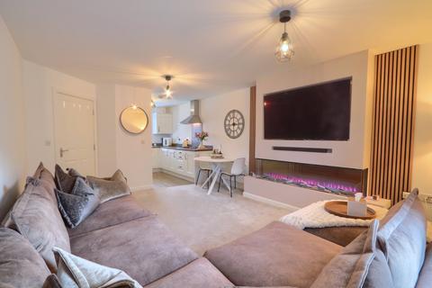 2 bedroom flat for sale, Sculptor Crescent, Stockton-on-Tees