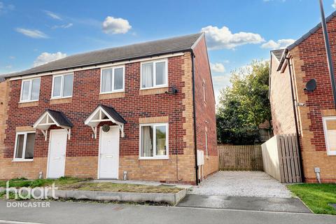 3 bedroom semi-detached house for sale, St Peters Drive, Askern, Doncaster