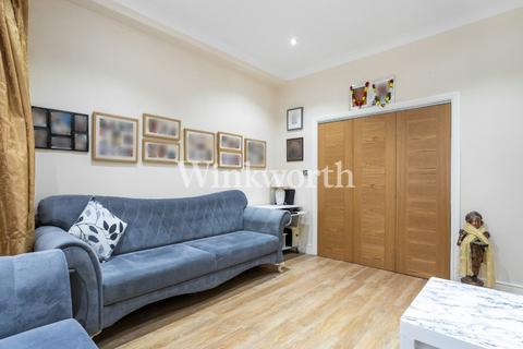 4 bedroom terraced house for sale, Wightman Road, London, N8