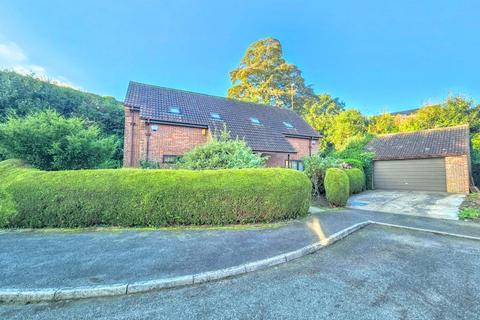 4 bedroom detached house for sale, Quarryside, Louth LN11