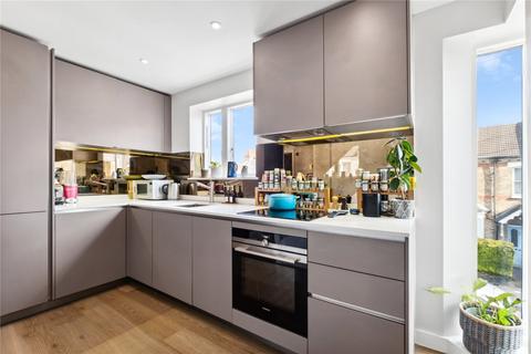 2 bedroom apartment for sale, Taybridge Road, SW11