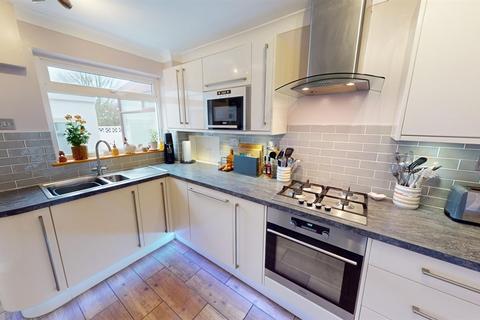 3 bedroom terraced house for sale, Chenhalls Close, St. Erth, TR27 6HY