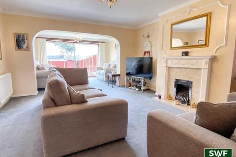 4 bedroom detached house for sale, Coton Road, Wolverhampton