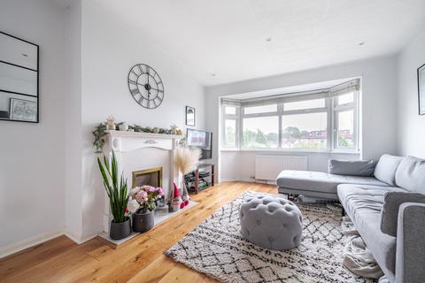 2 bedroom maisonette for sale, Meadway Close, Barnet, EN5