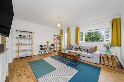 2 bedroom apartment for sale, The Ridgeway, London E4