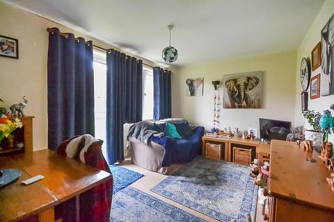 1 bedroom flat for sale, Talbot Court, Radcliffe-On-Trent, Nottingham