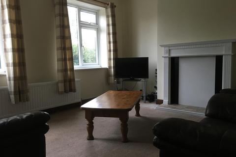 4 bedroom private hall to rent, Palatine Avenue, Lancaster LA1