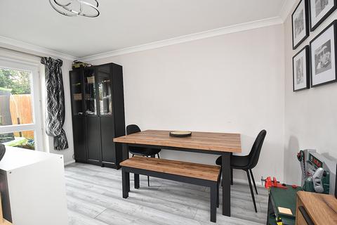 20 Brines Orchard, Templecombe, BA8 0JL