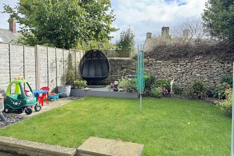 20 Brines Orchard, Templecombe, BA8 0JL