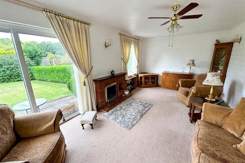 2 bedroom detached bungalow for sale, Yardley Street, Stourbridge, DY9 7AT