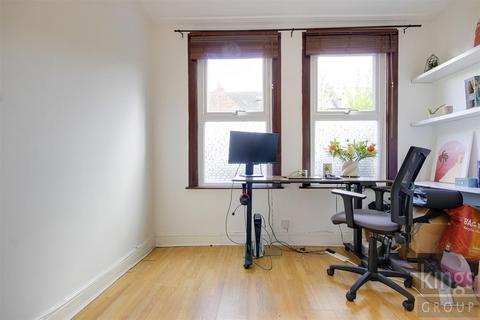 2 bedroom flat for sale, Mersey Road, London