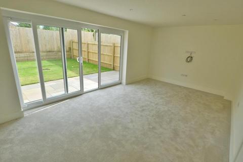 3 bedroom detached house for sale, Churchill Close, Sturminster Marshall, BH21 4BQ