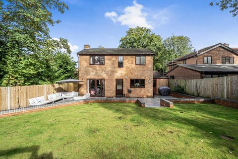 3 bedroom detached house for sale, Basingstoke,  Hampshire,  RG24