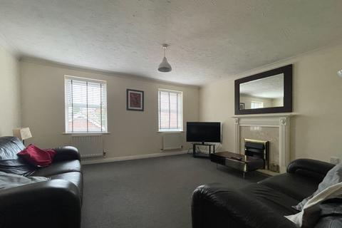 4 bedroom house to rent, Kingfisher Way, Leicestershire LE11