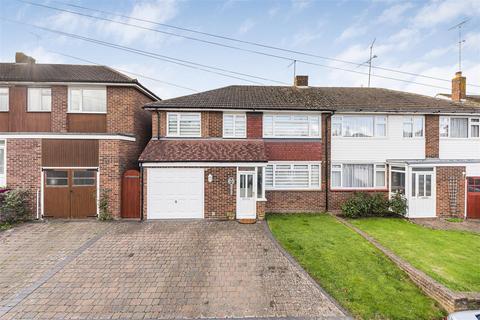 4 bedroom semi-detached house for sale, Brookside Road, Istead Rise