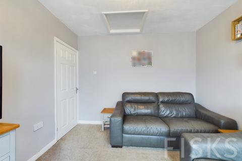 2 bedroom detached bungalow for sale, Urmond Road, Canvey Island, SS8