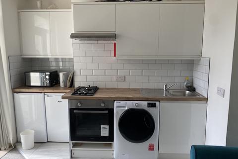 2 bedroom flat to rent, Upper Lewes Road, Brighton BN2