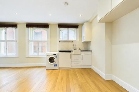 Studio to rent, Villiers Street, Covent Garden, WC2N
