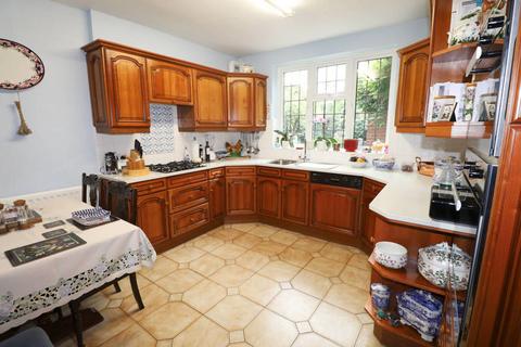 4 bedroom detached house for sale, Bradgate Road, Hinckley, Leicestershire, LE10 1LA