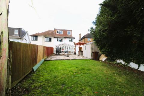 4 bedroom semi-detached house for sale, The Avenue, Harrow HA3