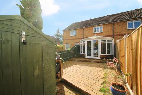 2 bedroom terraced house for sale, Knaphill,