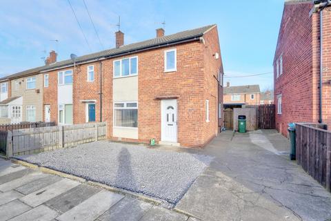 3 bedroom semi-detached house to rent, Grisedale Crescent, Eston, TS6