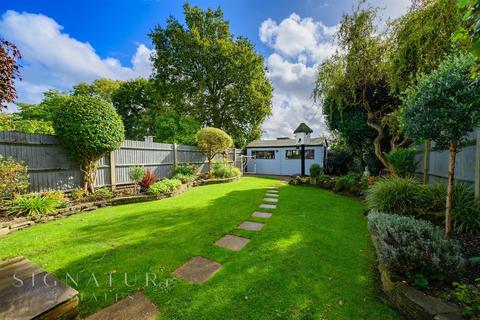 3 bedroom semi-detached house for sale, Marlin Square, Abbots Langley