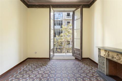 2 bedroom apartment, Flat For Sale In Eixample, Eixample, Barcelona