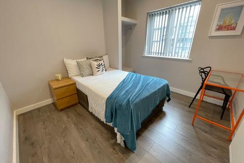 undefined, Pownall Square, L3 6AD,
