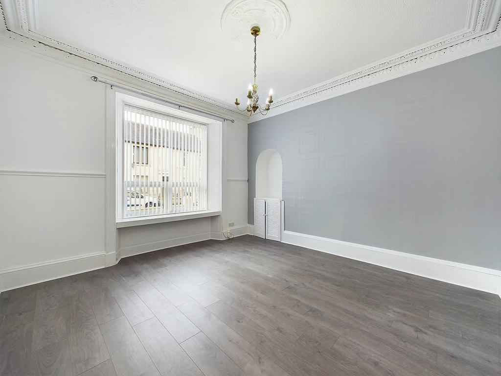 Sharphill Road, Saltcoats KA21 2 bed flat for sale £68,000