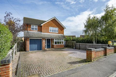 4 bedroom detached house for sale, New Road, Deeping St. Nicholas