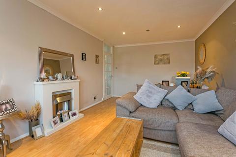 25 Avondale, Maidenhead, SL6 6SE