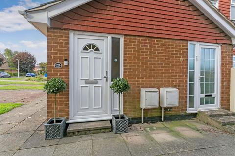 25 Avondale, Maidenhead, SL6 6SE