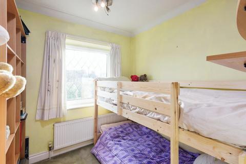 71 Bramley Garth, York, YO31 0PQ