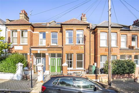 3 bedroom flat for sale, Boundaries Road, London, SW12