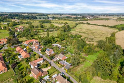 2 bedroom farm house for sale, Skye Farm, Moor Lane, Syerston, Newark NG23 5NA