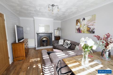 2 bedroom flat for sale, Sherbourne Road, Hove