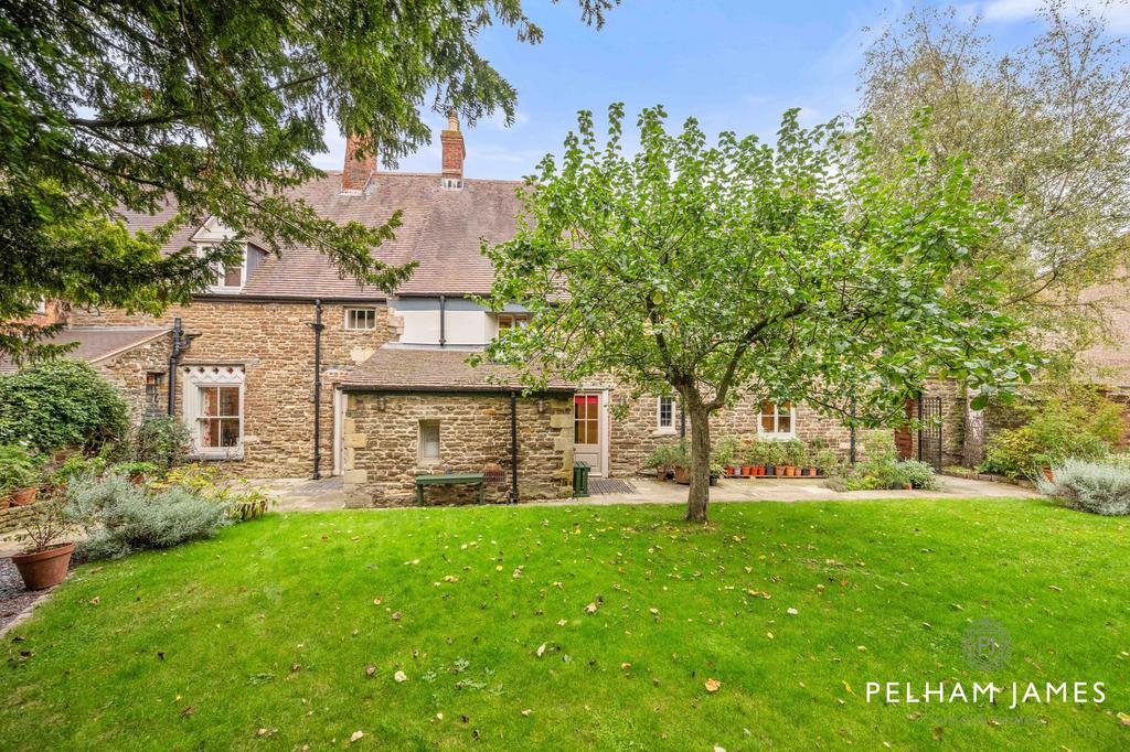 Rear Garden, Flore&#39;s House, Oakham