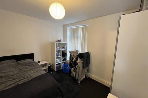 3 bedroom private hall to rent, Ridge Street, Lancaster LA1