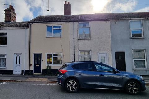 2 bedroom terraced house for sale, Church Road, Lowestoft, Suffolk